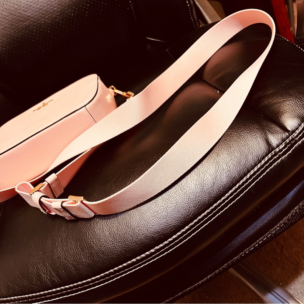 Kate Spade Pastel Pink Leather Crossbody Bag - Picture 4 of 10